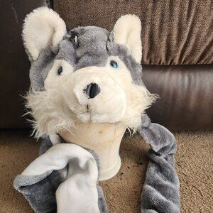 This a wolf attach mittens hat for kids (girls)
